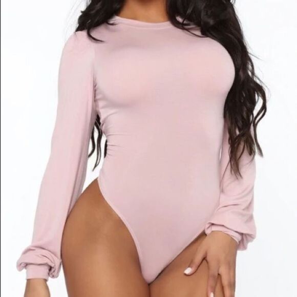 Fashion Nova Light Pink/Mauve Peak A Look Bodysuit NWT - Picture 1 of 7